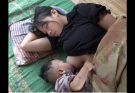 A single mother was kicked out of the house with her young child by her father