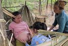 A 27-year-old pregnant single mother received help from good people.