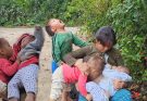 A single mother went to the village to find the mother of her abandoned child – lý thi My